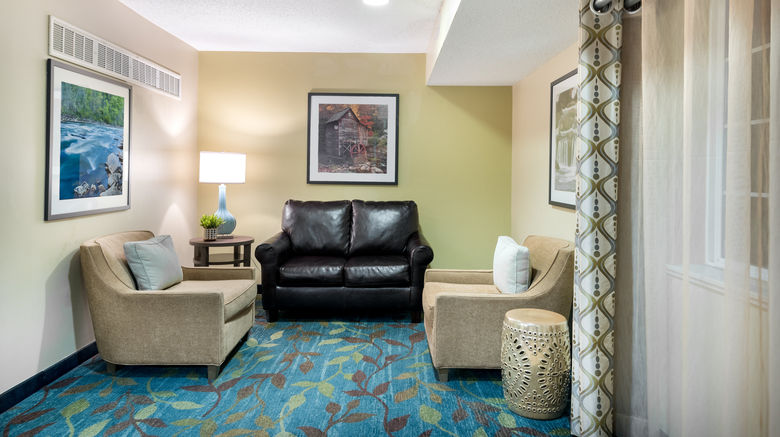 <b>Candlewood Suites Sterling Lobby</b>. Images powered by <a href="https://www.leonardoworldwide.com/" title="Leonardo Worldwide" target="_blank">Leonardo</a>.