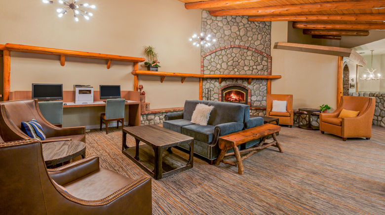<b>Holiday Inn Resort Big Bear Lake Lobby</b>. Images powered by <a href="https://www.leonardoworldwide.com/" title="Leonardo Worldwide" target="_blank">Leonardo</a>.