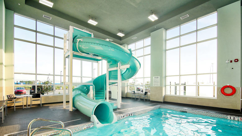 <b>Holiday Inn & Stes Calgary Airport North Pool</b>. Images powered by <a href="https://www.leonardoworldwide.com/" title="Leonardo Worldwide" target="_blank">Leonardo</a>.