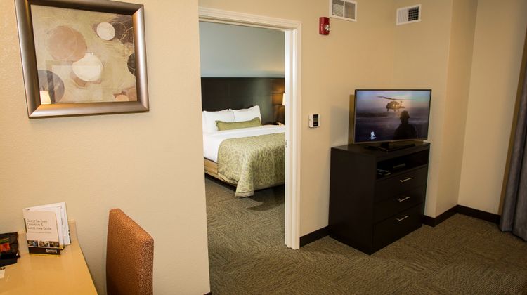 Staybridge Suites Lexington Room