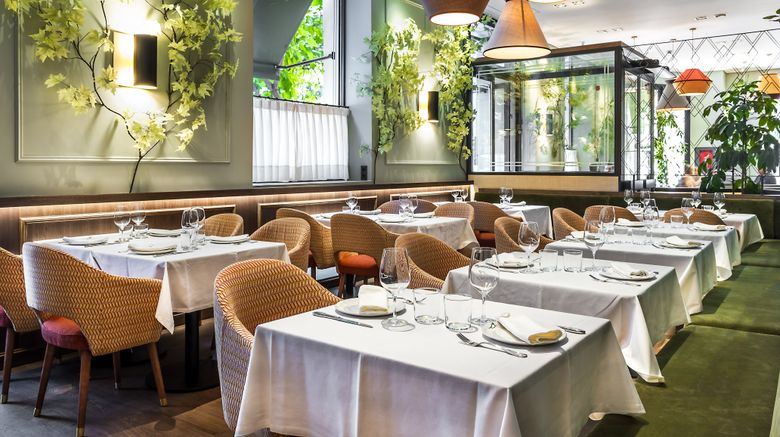 <b>TOTEM Madrid Restaurant</b>. Images powered by <a href="https://www.leonardoworldwide.com/" title="Leonardo Worldwide" target="_blank">Leonardo</a>.