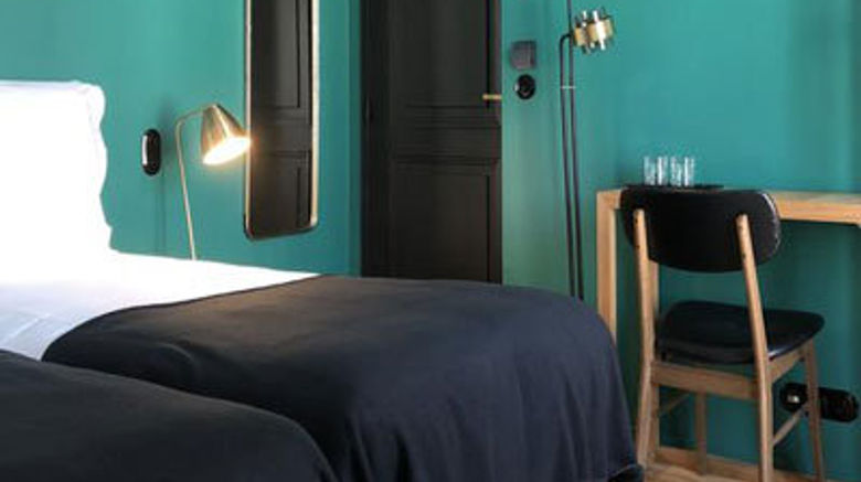 <b>New Hotel Le Voltaire Room</b>. Images powered by <a href="https://www.leonardoworldwide.com/" title="Leonardo Worldwide" target="_blank">Leonardo</a>.