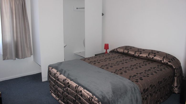 <b>Centennial Court Motor Inn Room</b>. Images powered by <a href="https://www.leonardoworldwide.com/" title="Leonardo Worldwide" target="_blank">Leonardo</a>.