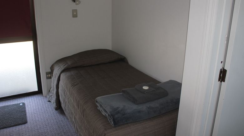 <b>Centennial Court Motor Inn Room</b>. Images powered by <a href="https://www.leonardoworldwide.com/" title="Leonardo Worldwide" target="_blank">Leonardo</a>.