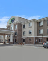 Holiday Inn Express & Suites Omaha West