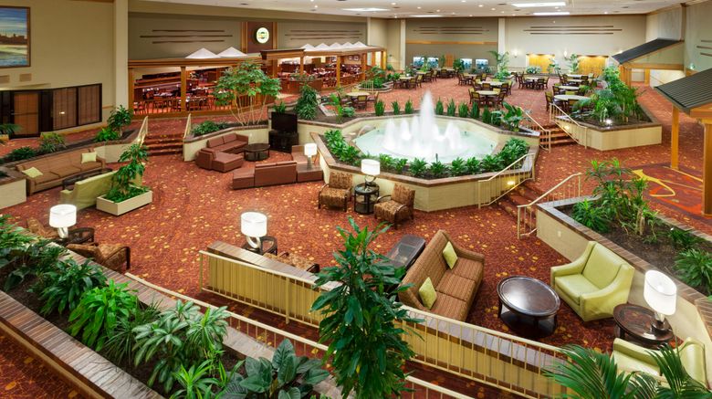 <b>Holiday Inn Cincinnati Airport Lobby</b>. Images powered by <a href="https://www.leonardoworldwide.com/" title="Leonardo Worldwide" target="_blank">Leonardo</a>.