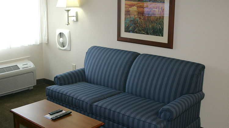Candlewood Suites Suite