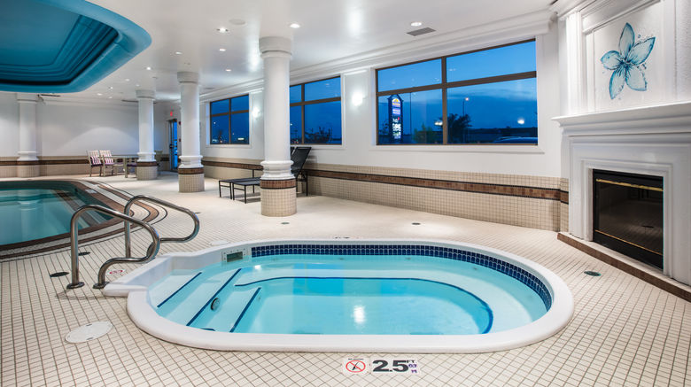 <b>Holiday Inn Hotel & Suites Pool</b>. Images powered by <a href="https://www.leonardoworldwide.com/" title="Leonardo Worldwide" target="_blank">Leonardo</a>.