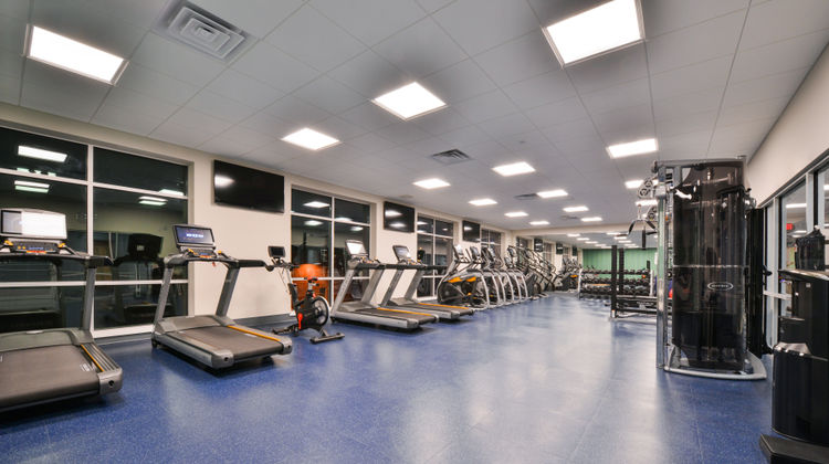 Holiday Inn Express & Suites Madison Health Club