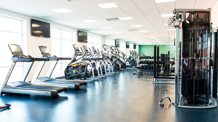 Holiday Inn Express & Suites Madison Health Club