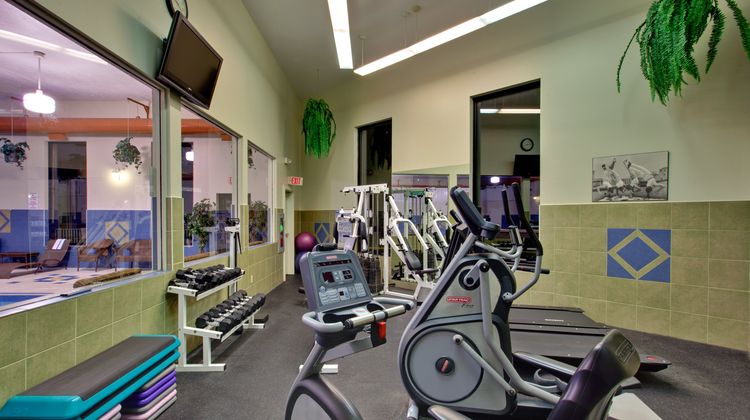 Holiday Inn Express Hotel & Suites Health Club