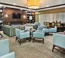 Crowne Plaza Anchorage Midtown Lobby