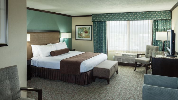 Crowne Plaza Anchorage Midtown Suite