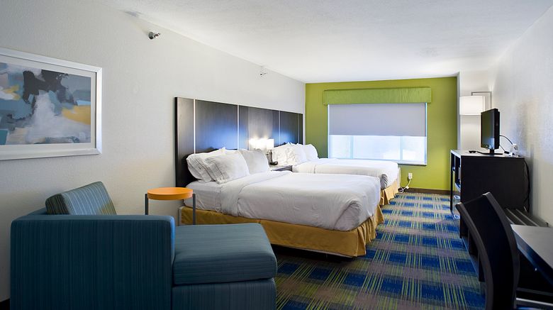 <b>Holiday Inn Express Room</b>. Images powered by <a href="https://www.leonardoworldwide.com/" title="Leonardo Worldwide" target="_blank">Leonardo</a>.