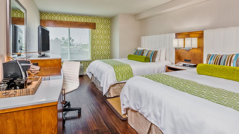 <b>Hotel Indigo Anaheim Maingate Room</b>. Images powered by <a href="https://www.leonardoworldwide.com/" title="Leonardo Worldwide" target="_blank">Leonardo</a>.