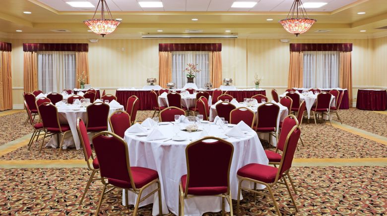 <b>Holiday Inn Hotel & Suites Ballroom</b>. Images powered by <a href="https://www.leonardoworldwide.com/" title="Leonardo Worldwide" target="_blank">Leonardo</a>.