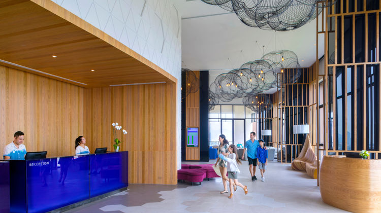 Holiday Inn Rsort Vana Nava Hua Hin Exterior