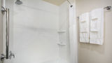 <b>Holiday Inn Express & Suites Rushmore So Room</b>. Images powered by <a href="https://www.leonardoworldwide.com/" title="Leonardo Worldwide" target="_blank">Leonardo</a>.