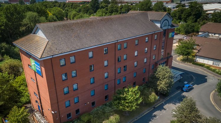 Holiday Inn Express-Castle Bromwich Exterior