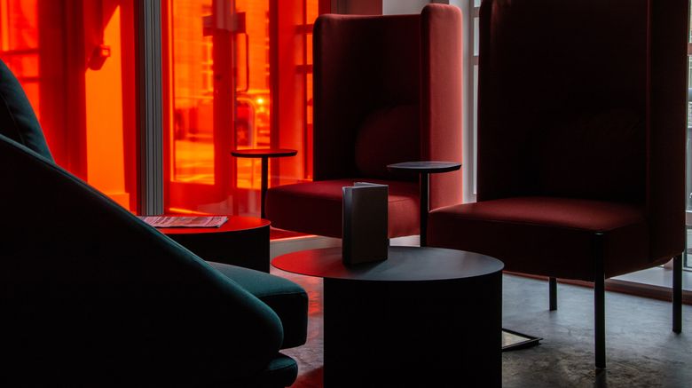 <b>Hotel Indigo Dundee Lobby</b>. Images powered by <a href="https://www.leonardoworldwide.com/" title="Leonardo Worldwide" target="_blank">Leonardo</a>.