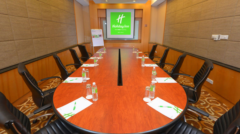 <b>Holiday Inn Meeting</b>. Images powered by <a href="https://leonardo.com/" title="Leonardo Worldwide" target="_blank">Leonardo</a>.