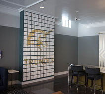 Hotel Trundle Lobby