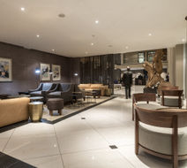 Hotel Avenida Lobby