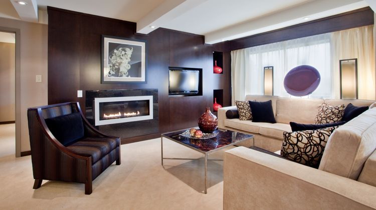Holiday Inn Virginia Beach-Norfolk Hotel Suite