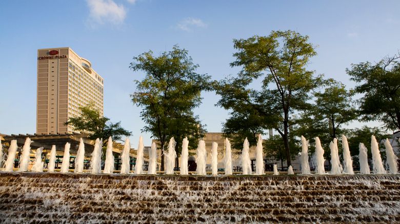 <b>Crowne Plaza Hotel Kansas City Downtown Exterior</b>. Images powered by <a href="https://www.leonardoworldwide.com/" title="Leonardo Worldwide" target="_blank">Leonardo</a>.
