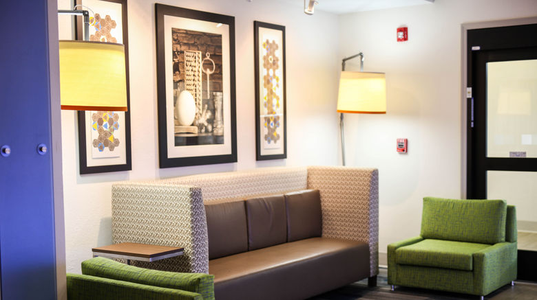 <b>Holiday Inn Express Hotel & Suites Lobby</b>. Images powered by <a href="https://www.leonardoworldwide.com/" title="Leonardo Worldwide" target="_blank">Leonardo</a>.