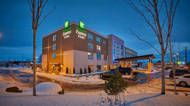 Holiday Inn Express & Suites Hermiston Exterior