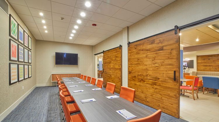Holiday Inn Express & Suites Hermiston Meeting
