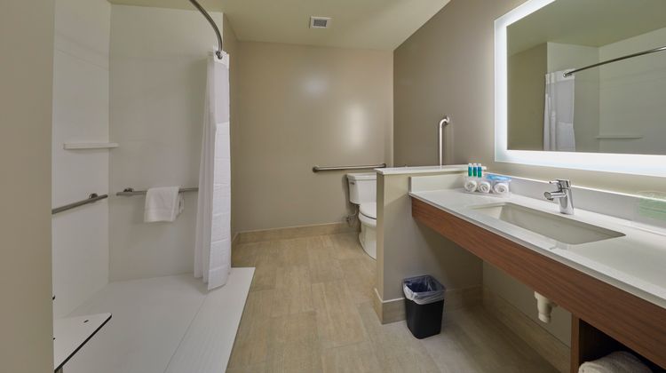 Holiday Inn Express & Suites Hermiston Room