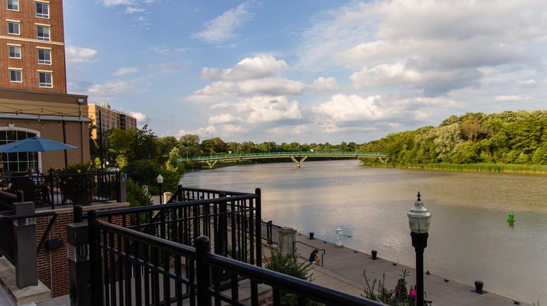 <b>Staybridge Suites Rochester University Exterior</b>. Images powered by <a href="https://www.leonardoworldwide.com/" title="Leonardo Worldwide" target="_blank">Leonardo</a>.