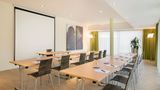 <b>Holiday Inn Express Neunkirchen Meeting</b>. Images powered by <a href="https://www.leonardoworldwide.com/" title="Leonardo Worldwide" target="_blank">Leonardo</a>.