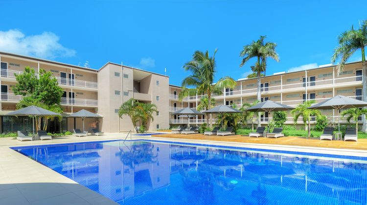 Tanoa International Dateline Hotel Pool