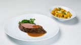 <b>InterContinental Estoril Restaurant</b>. Images powered by <a href="https://www.leonardoworldwide.com/" title="Leonardo Worldwide" target="_blank">Leonardo</a>.