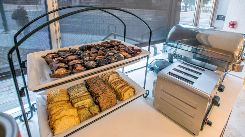 <b>Staybridge Suites Denver Downtown Restaurant</b>. Images powered by <a href="https://www.leonardoworldwide.com/" title="Leonardo Worldwide" target="_blank">Leonardo</a>.