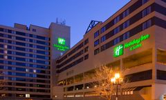 Holiday Inn Hotel & Suites