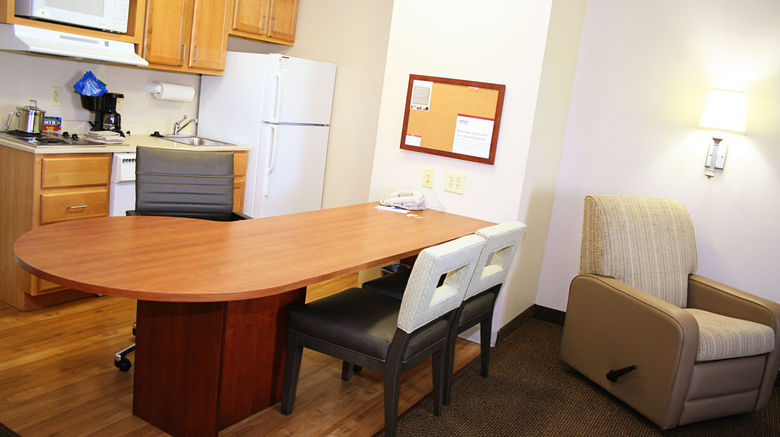 <b>Candlewood Suites Harrisonburg Room</b>. Images powered by <a href="https://www.leonardoworldwide.com/" title="Leonardo Worldwide" target="_blank">Leonardo</a>.