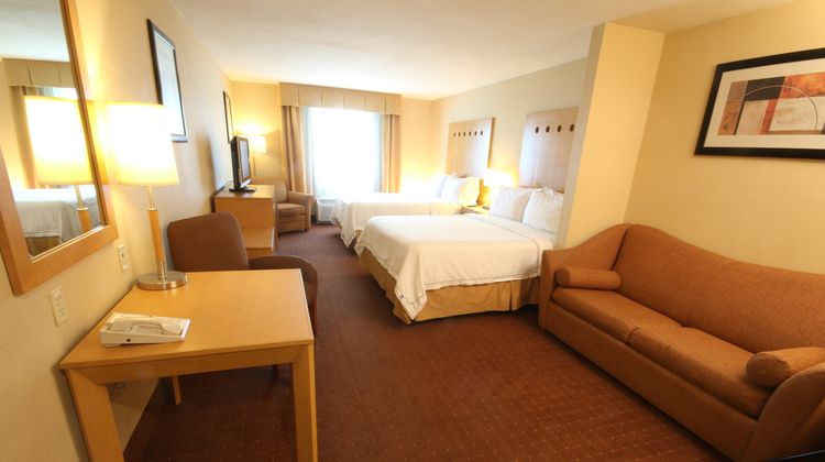 Holiday Inn Express & Suites Juarez Suite