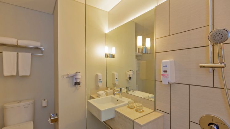 Holiday Inn Express JKT Pluit Citygate Room