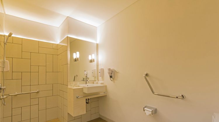 Holiday Inn Express JKT Pluit Citygate Room