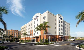 Candlewood Suites Miami Exec Airport