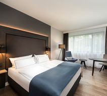 Holiday Inn Berlin-City West Room