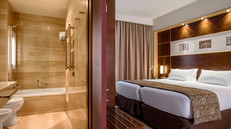 Exe Leon Hotel Room