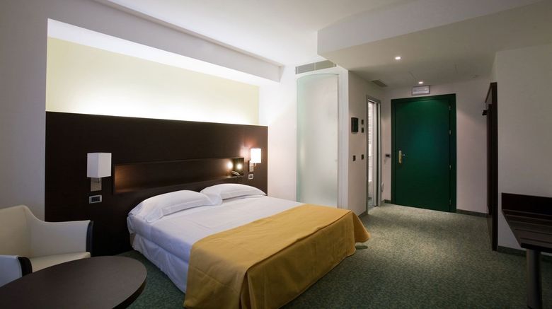 <b>Hotel Senator Room</b>. Images powered by <a href="https://www.leonardoworldwide.com/" title="Leonardo Worldwide" target="_blank">Leonardo</a>.