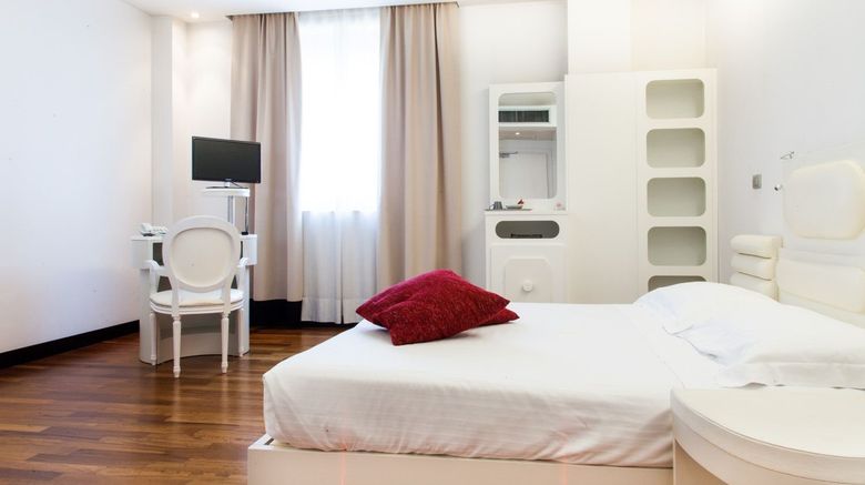 <b>Hotel Senator Room</b>. Images powered by <a href="https://www.leonardoworldwide.com/" title="Leonardo Worldwide" target="_blank">Leonardo</a>.