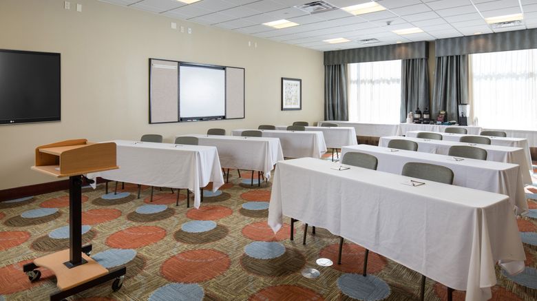 <b>Staybridge Suites Meeting</b>. Images powered by <a href="https://www.leonardoworldwide.com/" title="Leonardo Worldwide" target="_blank">Leonardo</a>.