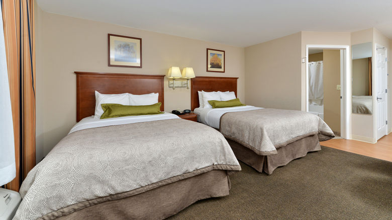 <b>Candlewood Suites Chambersburg Room</b>. Images powered by <a href="https://www.leonardoworldwide.com/" title="Leonardo Worldwide" target="_blank">Leonardo</a>.